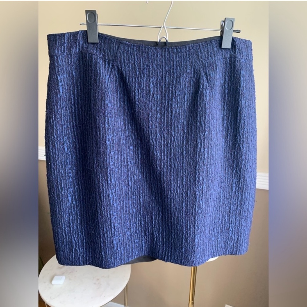 Chic Navy Textured Pencil Skirt